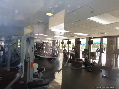 10185 Collins Avenue Bal Harbour FL 33154