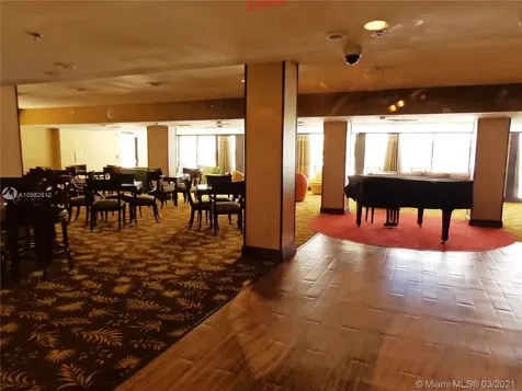 10185 Collins Avenue Bal Harbour FL 33154