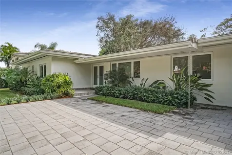 90 S Prospect Drive Coral Gables FL 33133