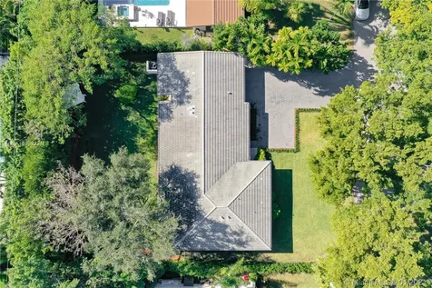 90 S Prospect Drive Coral Gables FL 33133