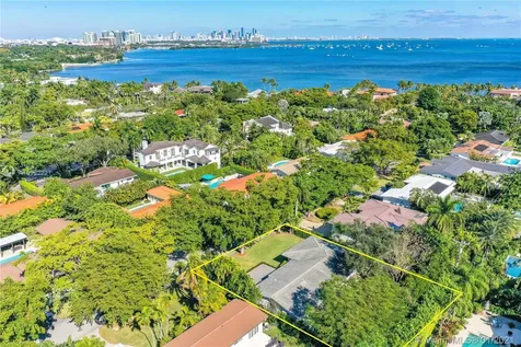 90 S Prospect Drive Coral Gables FL 33133