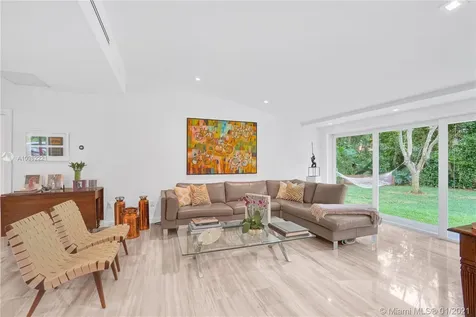 90 S Prospect Drive Coral Gables FL 33133