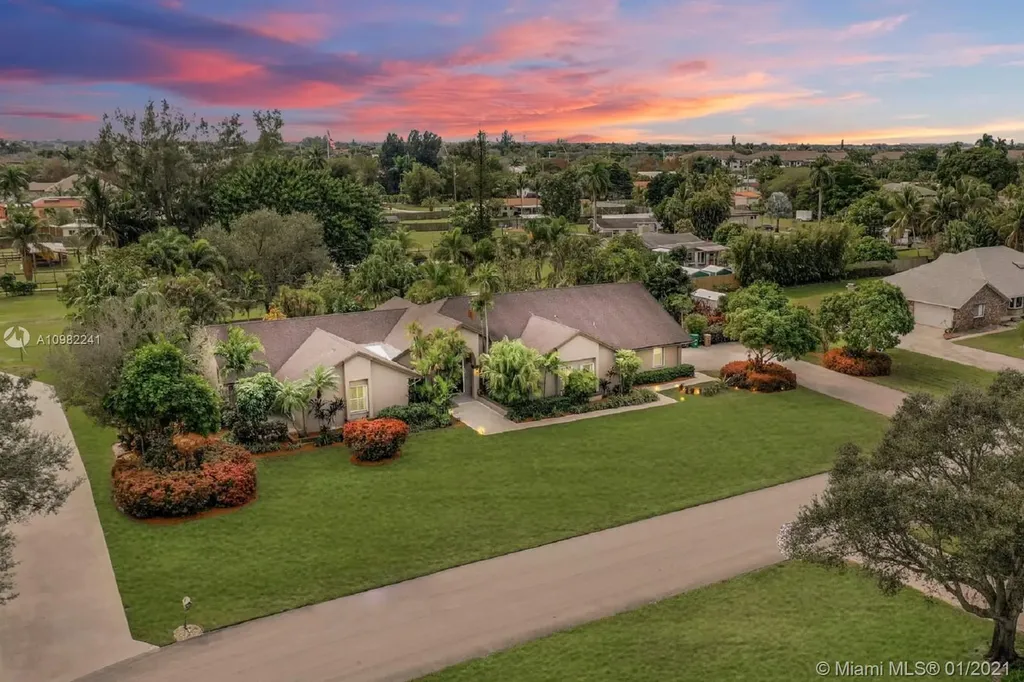6740 SW 56th Court Davie FL 33314