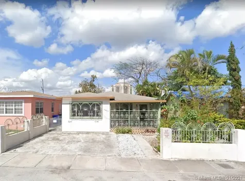 3241 SW 24th Terrace Miami FL 33145