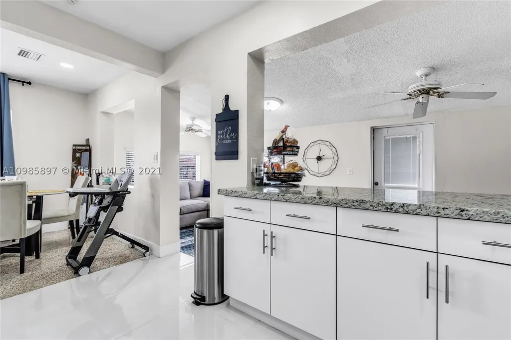 10405 SW 25th Street Miami FL 33165