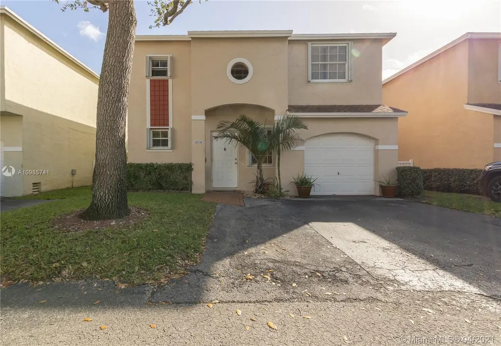 11938 NW 12th Street Pembroke Pines FL 33026