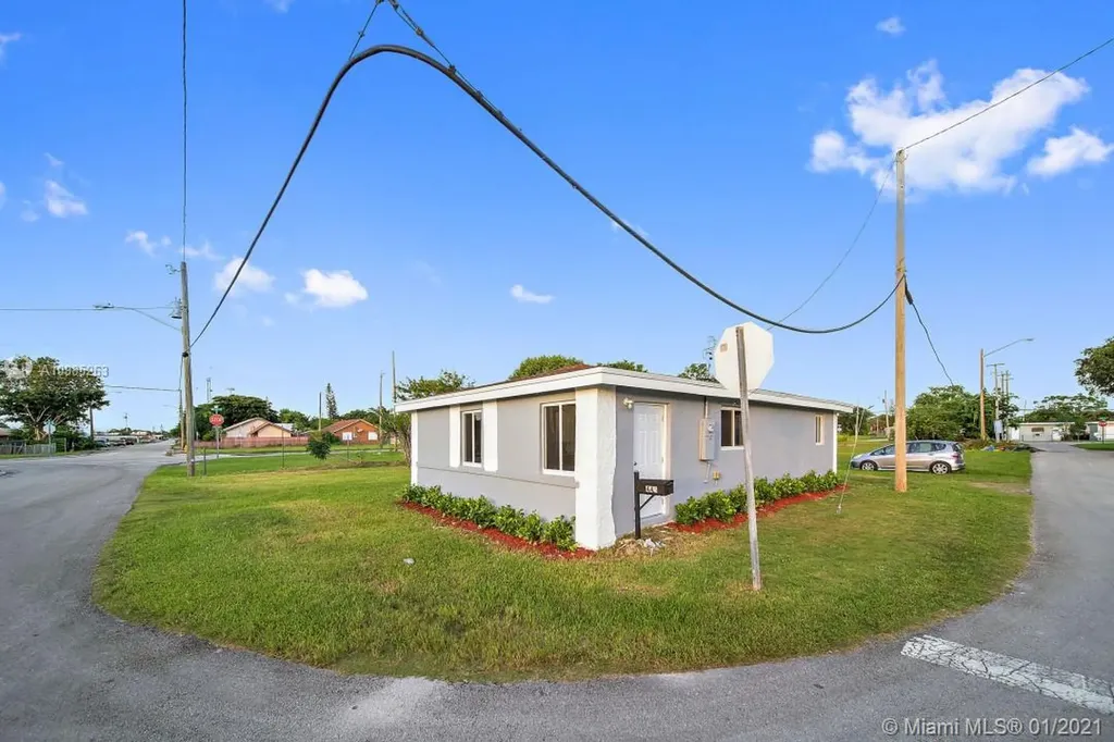 445 SW 6th Court Homestead FL 33030