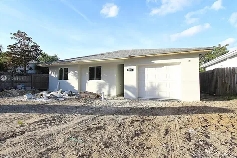 8843 SW 126th Terrace Miami FL 33176