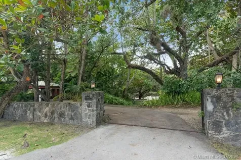 8800 Old Cutler Road Coral Gables FL 33156