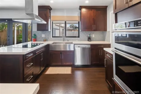 1080 SW 134th Court Miami FL 33184