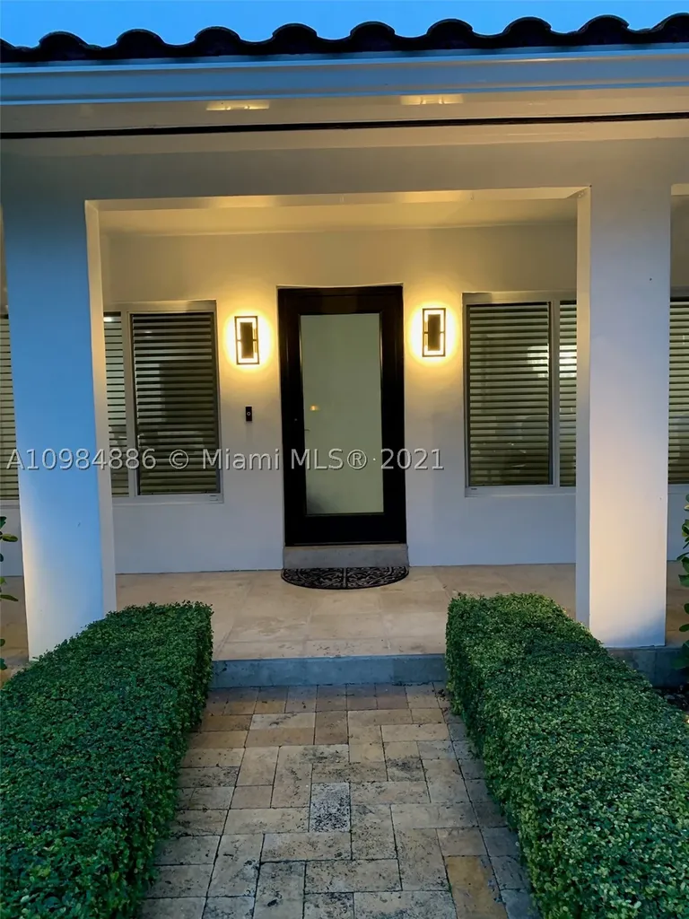 7940 SW 51st Avenue Miami FL 33143