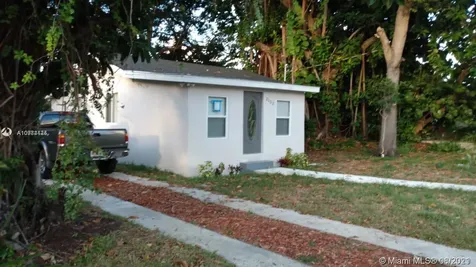2153 NW 91st Street Miami FL 33147