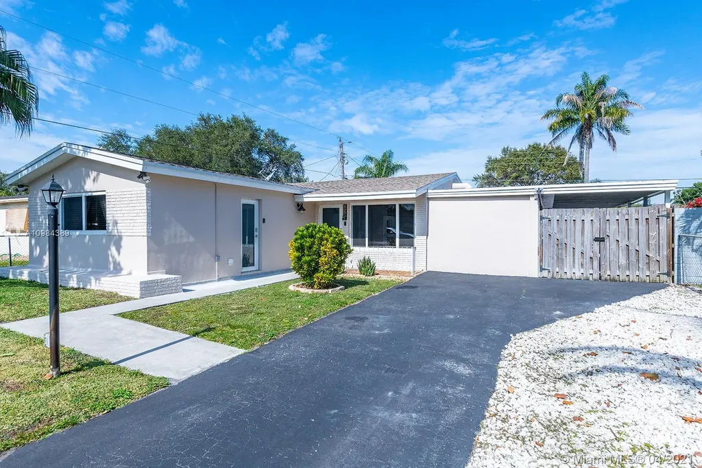 6561 Scott Street Hollywood FL 33024