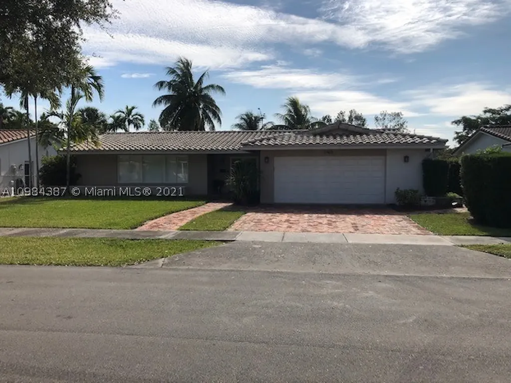 6960 Bamboo Street Miami Lakes FL 33014