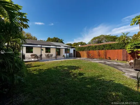 457 SW 27th Road Miami FL 33129