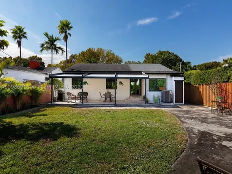 457 SW 27th Road Miami FL 33129