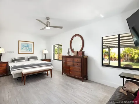 457 SW 27th Road Miami FL 33129