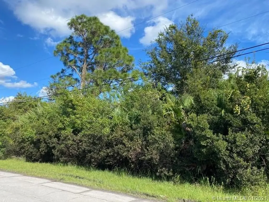 4573 SW Wabash Street Port St. Lucie FL 34953