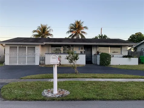9261 NW 24th Place Sunrise FL 33322