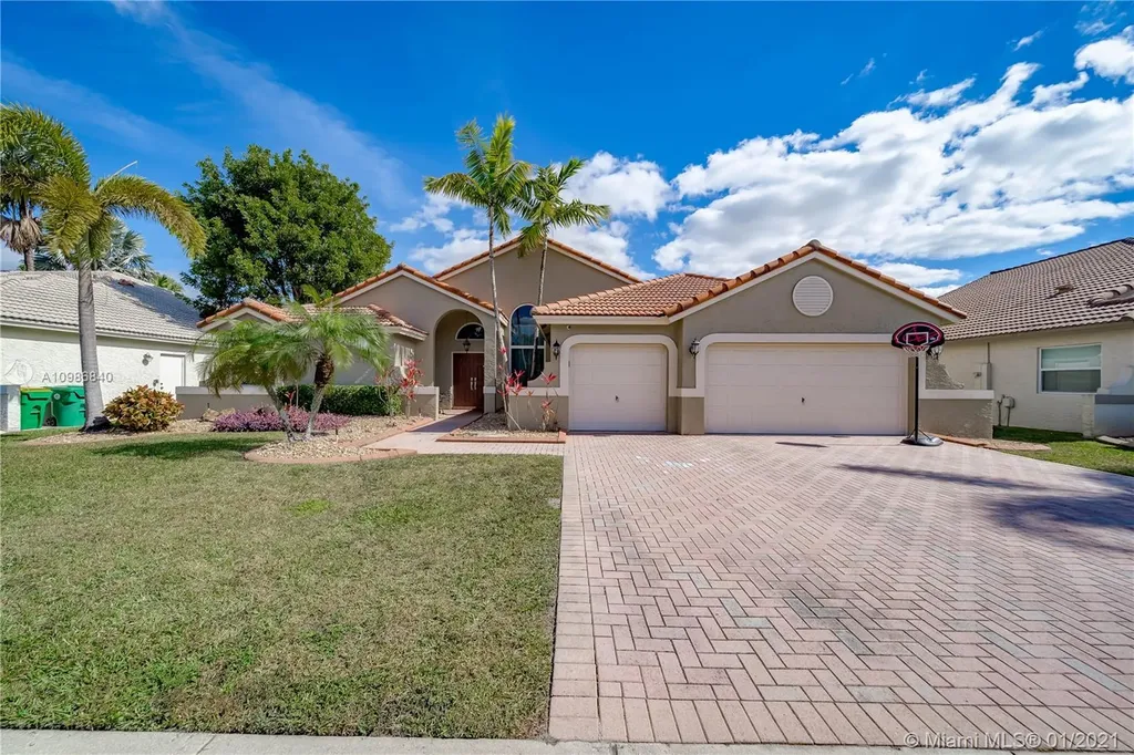 3230 Overlook Road Davie FL 33328