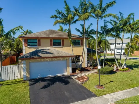 1317 SW 151st Avenue Sunrise FL 33326