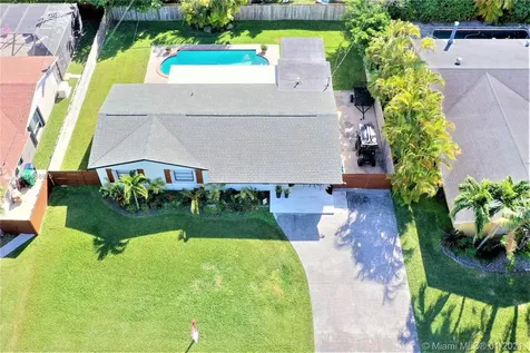 9250 SW 190th Street Cutler Bay FL 33157