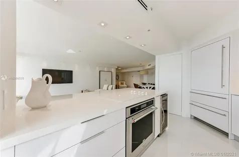 6301 Collins Avenue Miami Beach FL 33141