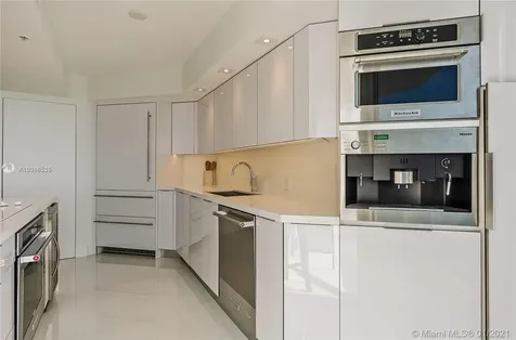 6301 Collins Avenue Miami Beach FL 33141