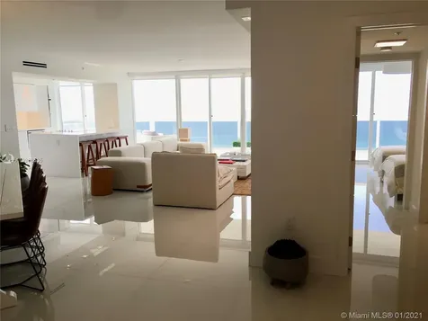 6301 Collins Avenue Miami Beach FL 33141