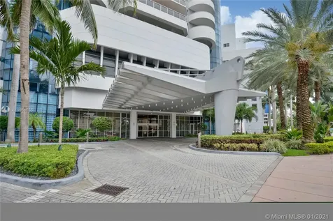 6301 Collins Avenue Miami Beach FL 33141