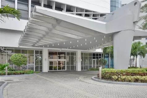 6301 Collins Avenue Miami Beach FL 33141
