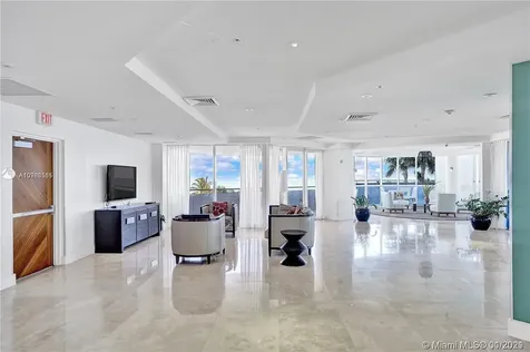 6301 Collins Avenue Miami Beach FL 33141