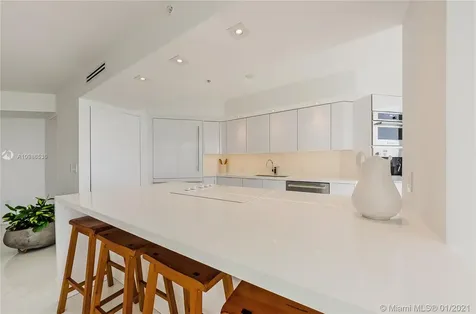 6301 Collins Avenue Miami Beach FL 33141