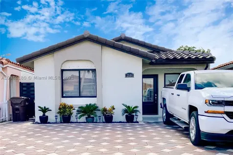 2504 W 65th Street Hialeah FL 33016