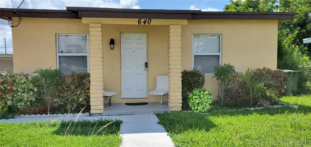 640 SW 11th Avenue Homestead FL 33030