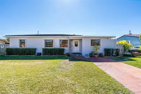 9960 SW 37th Terrace Miami FL 33165