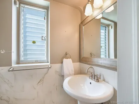 1259 Alhambra Circle Coral Gables FL 33134