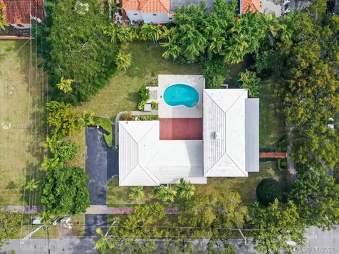 1259 Alhambra Circle Coral Gables FL 33134