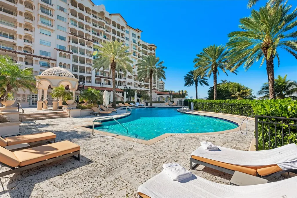 7192 Fisher Island Drive Miami Beach FL 33109