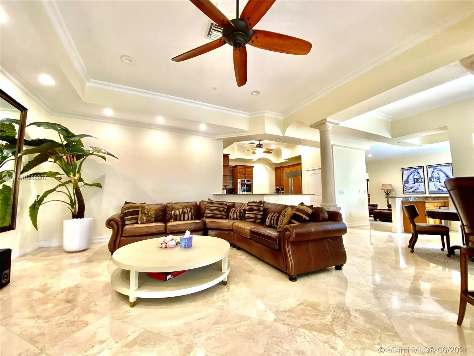 Hollywood FL 33019