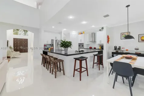 4002 W Gardenia Avenue Weston FL 33332