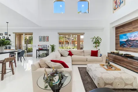 4002 W Gardenia Avenue Weston FL 33332