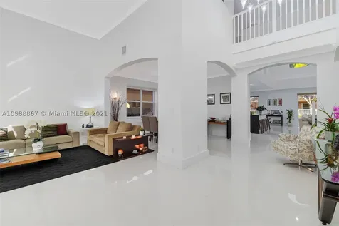 4002 W Gardenia Avenue Weston FL 33332