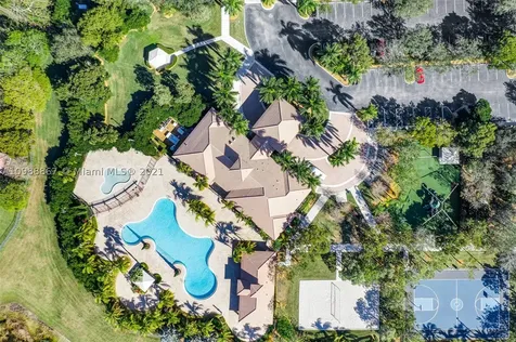 4002 W Gardenia Avenue Weston FL 33332
