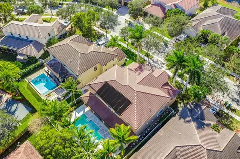 4002 W Gardenia Avenue Weston FL 33332