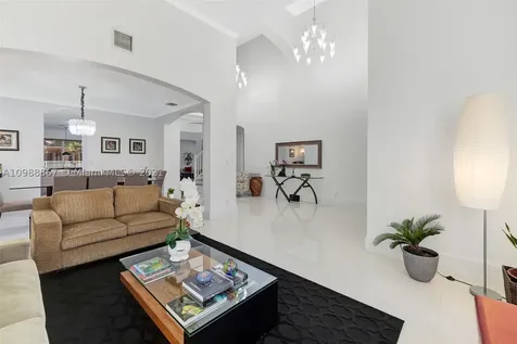 4002 W Gardenia Avenue Weston FL 33332