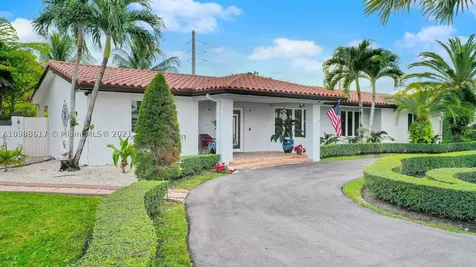 8260 SW 87th Terrace Miami FL 33143