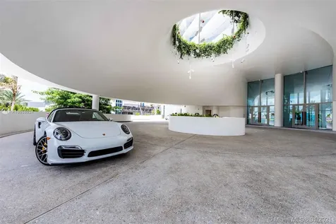 16901 Collins Avenue Sunny Isles Beach FL 33160