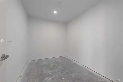16901 Collins Avenue Sunny Isles Beach FL 33160
