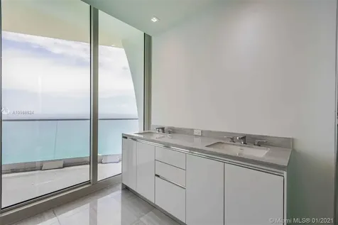 16901 Collins Avenue Sunny Isles Beach FL 33160